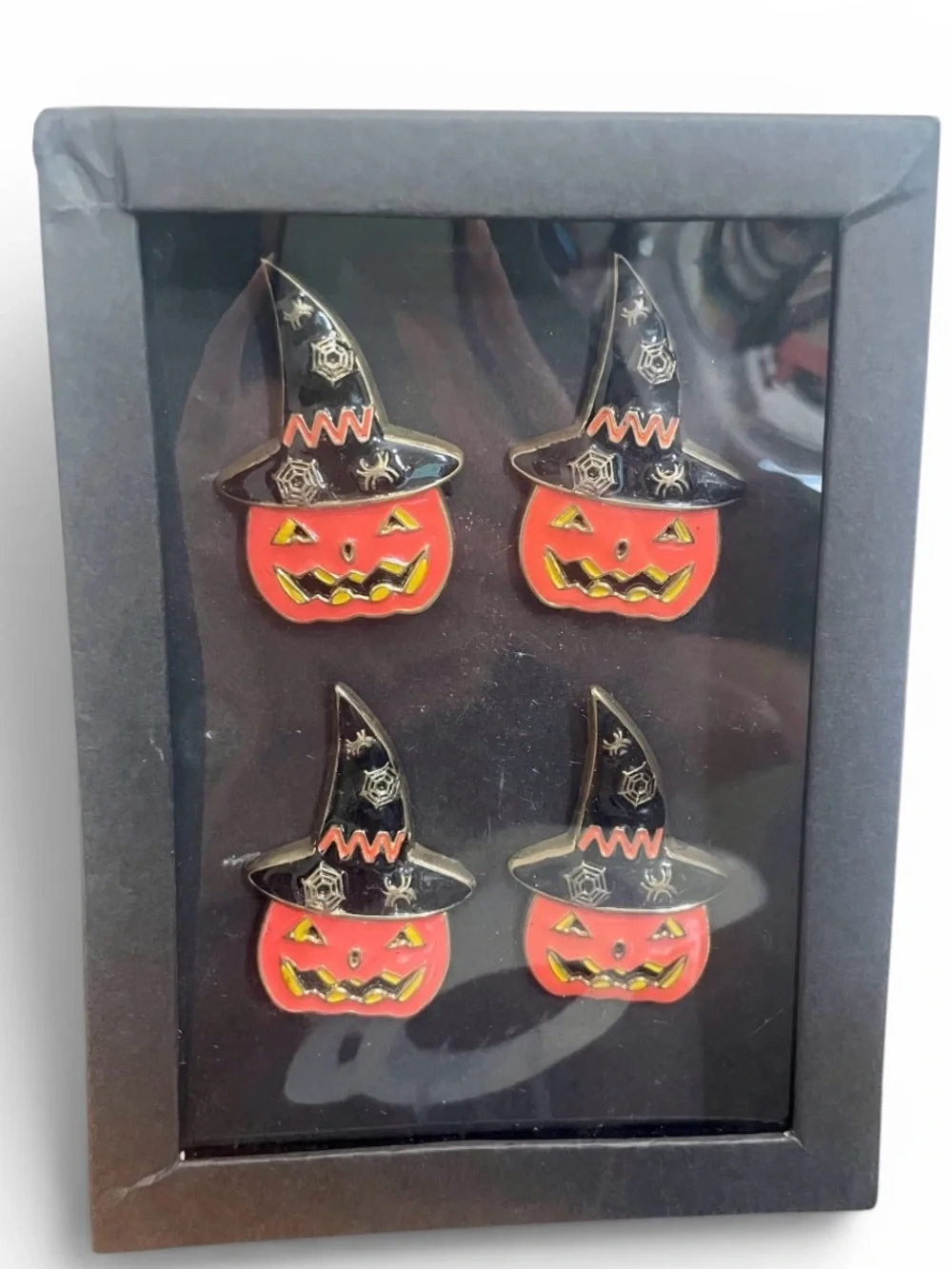 Tahari Halloween Enamel Pumpkin Jack-o-lantern Witch Hat 4 Pc Napkin Ring Set